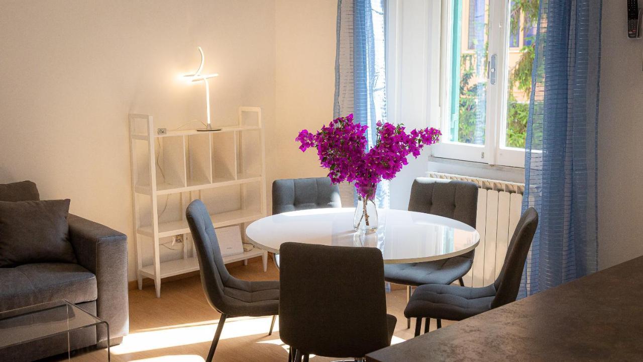 Karan'S Aparment Rental In Roma Esterno foto
